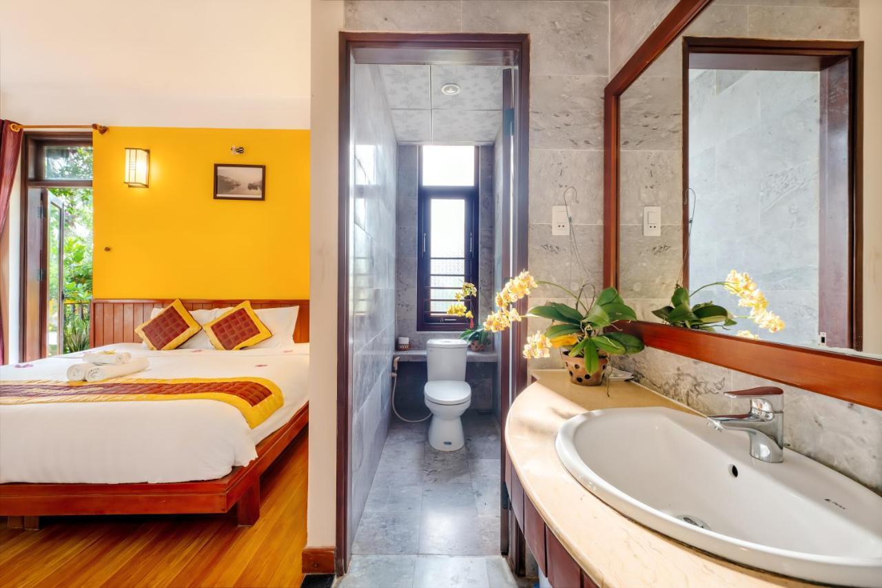 Riverside Oasis Hoi An Ancient Villa Bagian luar foto
